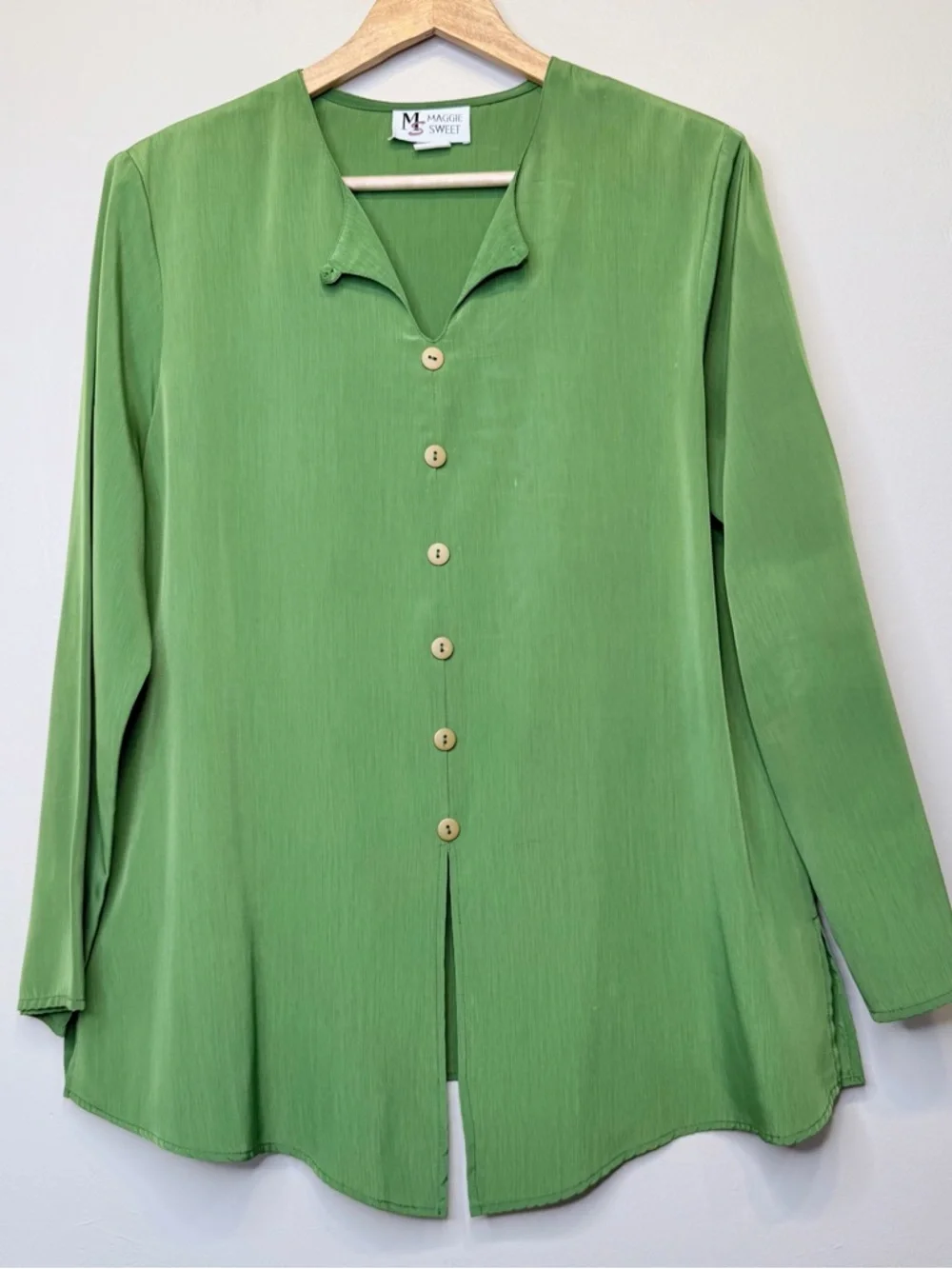 MS | VTG Kelly Green Button Front Long Sleeve Soft Tunic Top Lightweight Blouse - Picture 3 of 11